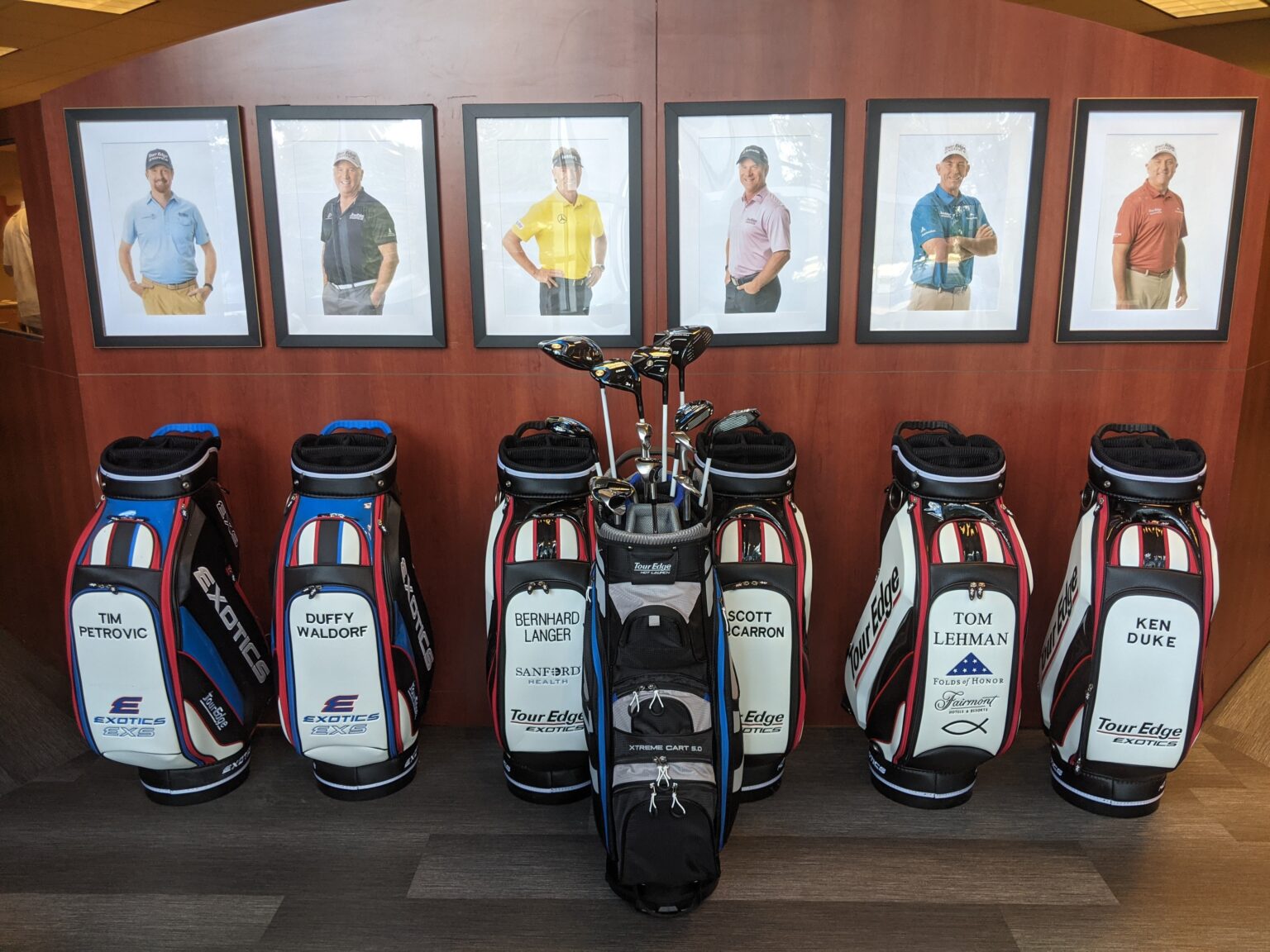 Tour Edge makes early introduction of its new golf clubs Len Ziehm On